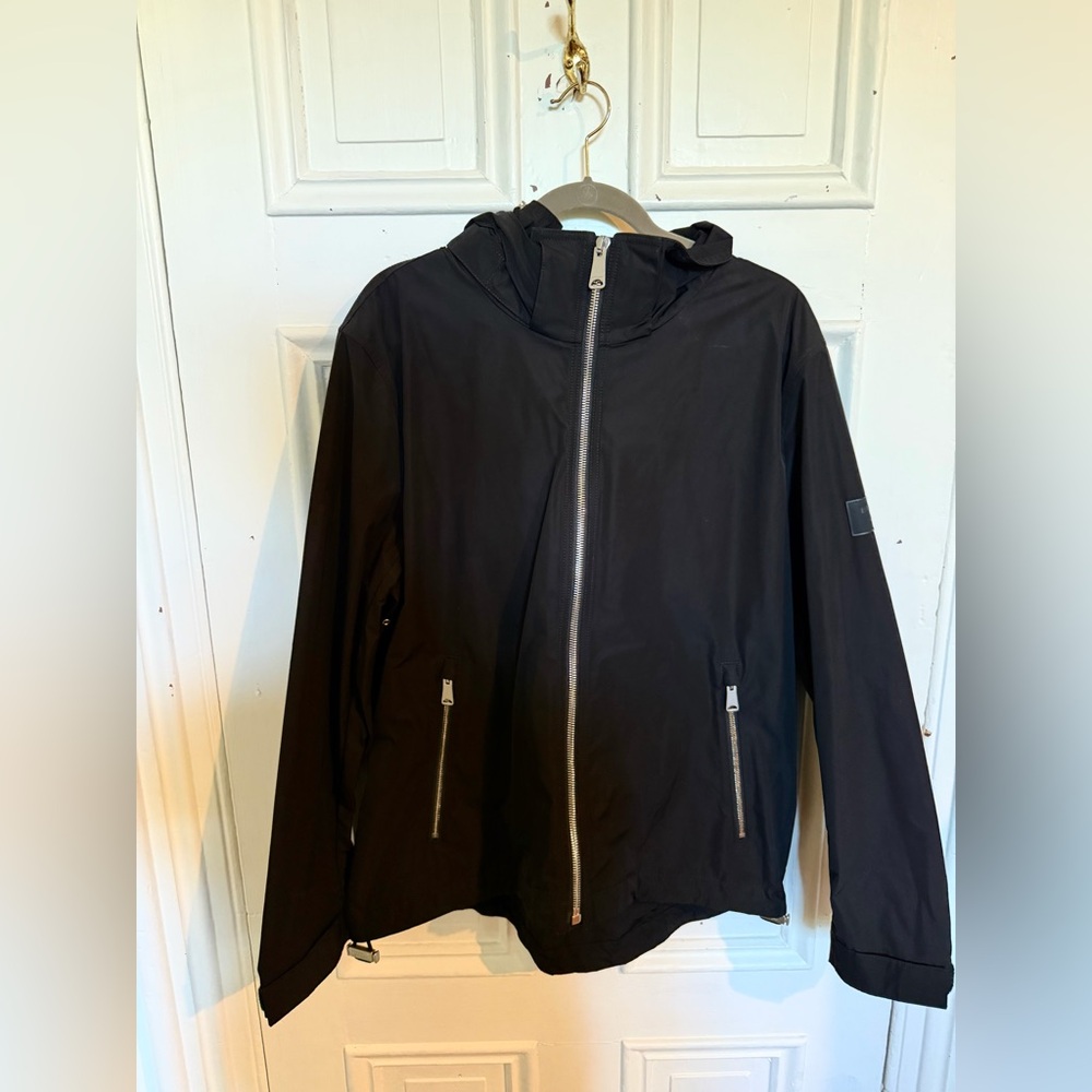 Burberry Raincoat, Men’s Never Worn